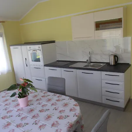 Apartament Apartma Prima